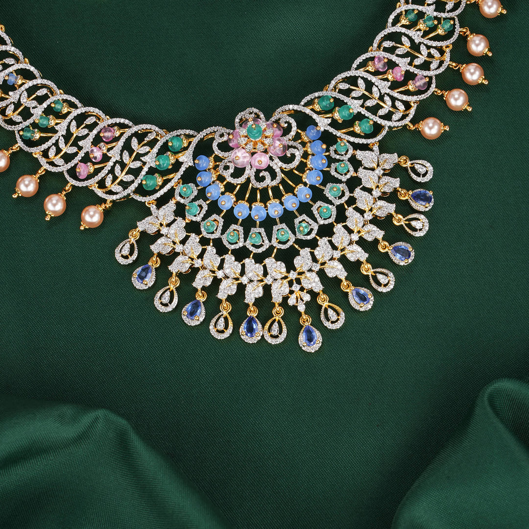 Grandeur Diamond Design Necklace Set