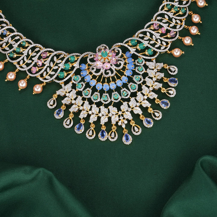 Grandeur Diamond Design Necklace Set