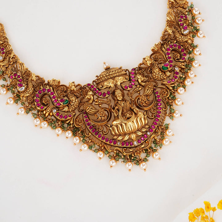Vinthara 3D Spl Short Necklace Set