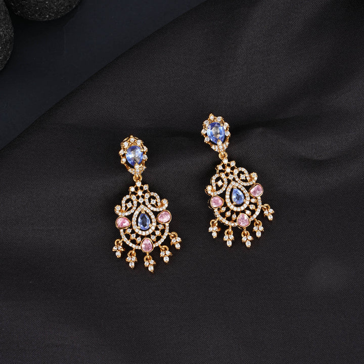 Charming Victorian Short Necklace Set