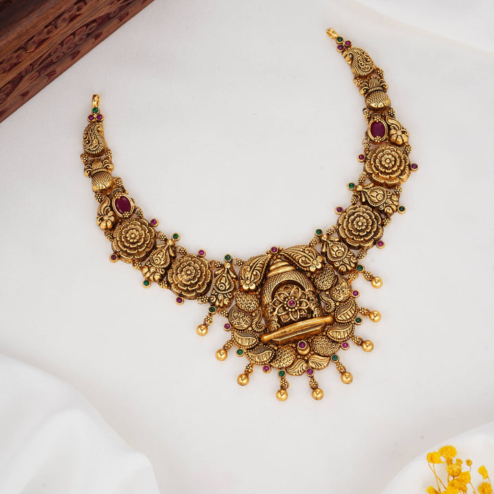 Nithisha Nagas Short Necklace