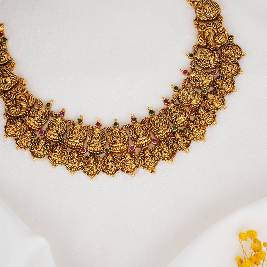 Astonishing Nagas Short Necklace