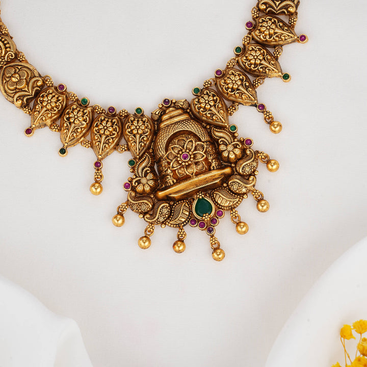 Opulent Nagas Short Necklace