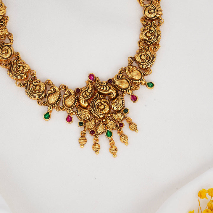 Exquisite Nagas Short Necklace
