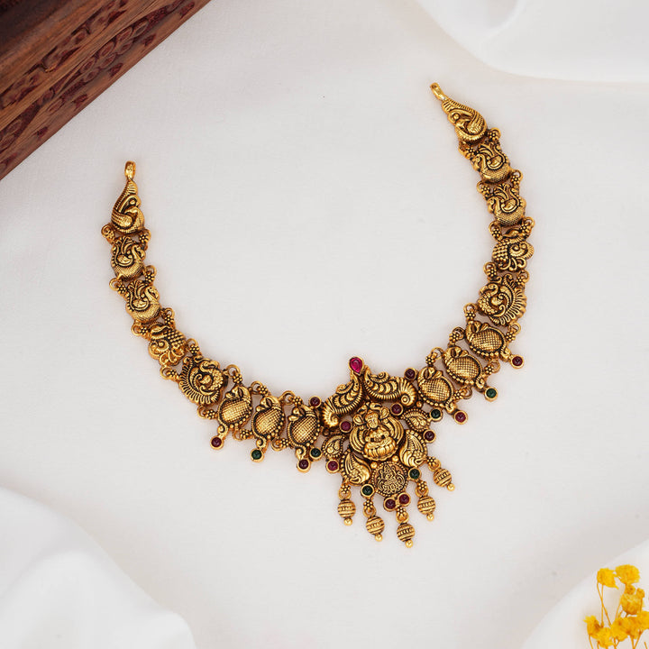 Shining Nagas Short Necklace