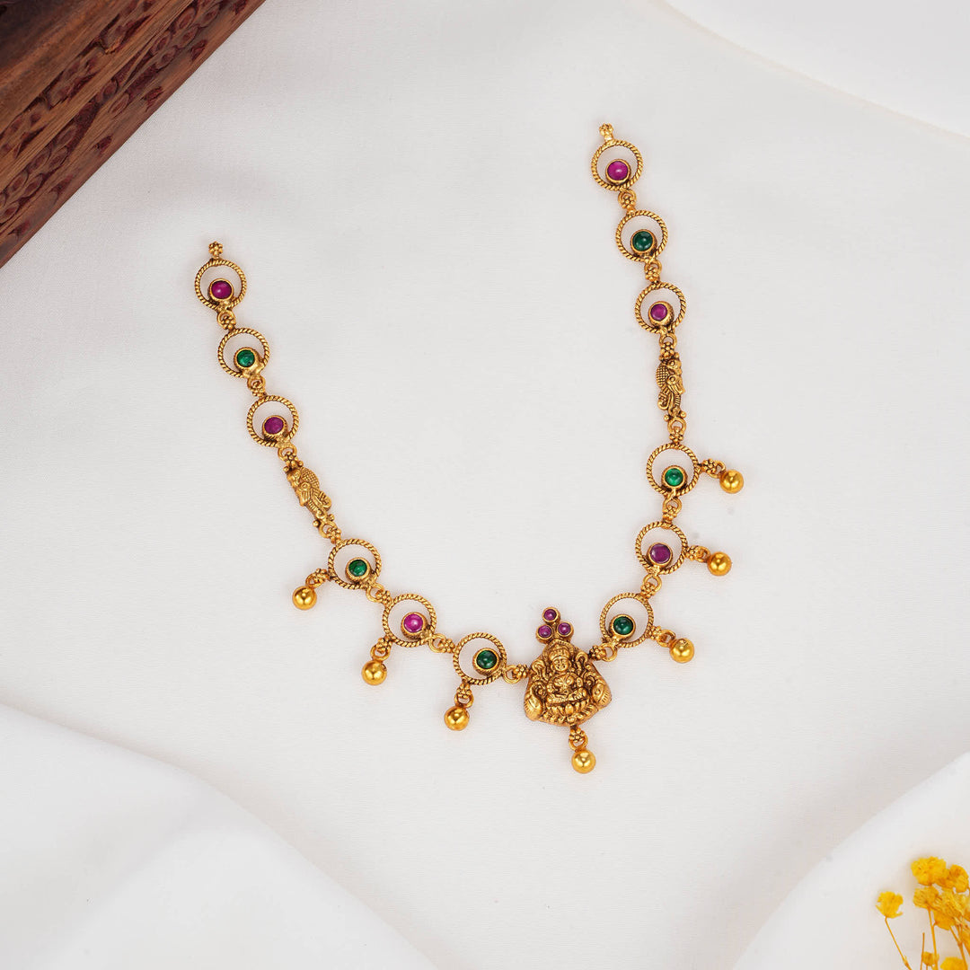Vivid Nagas Short Necklace