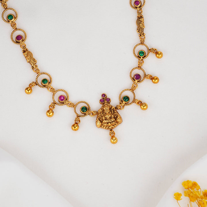 Vivid Nagas Short Necklace