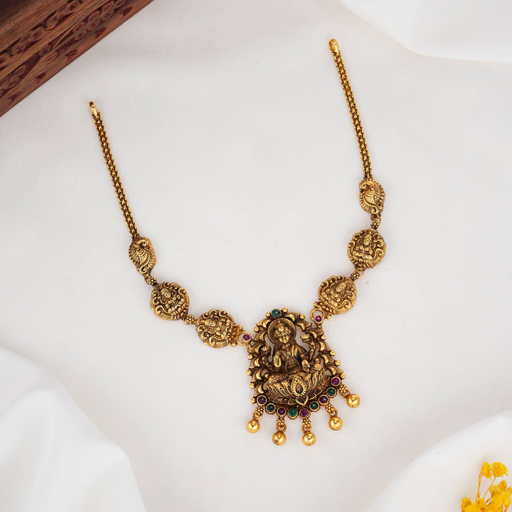 Unique Nagas Short Necklace