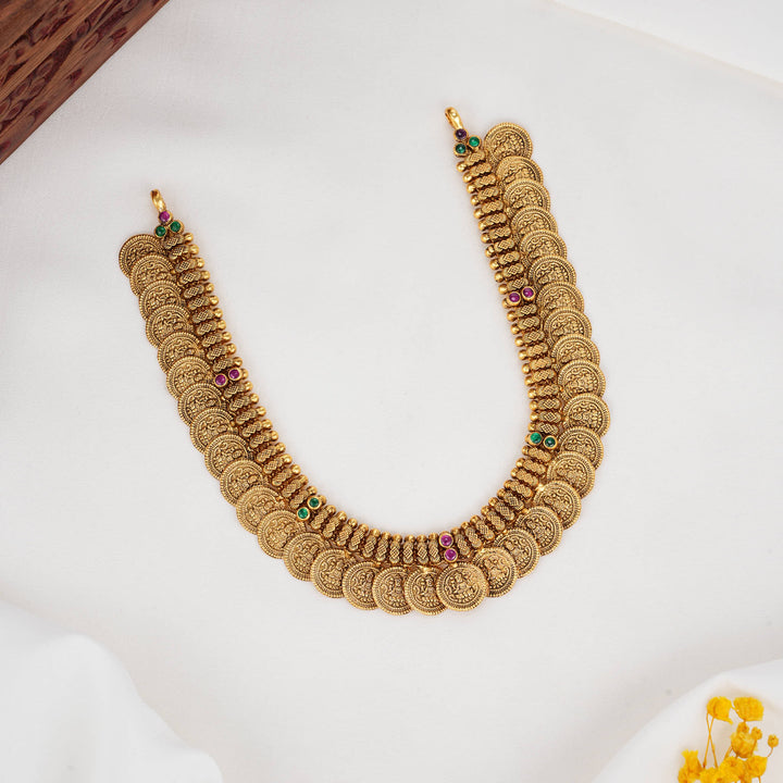 Marvelous Nagas Short Necklace