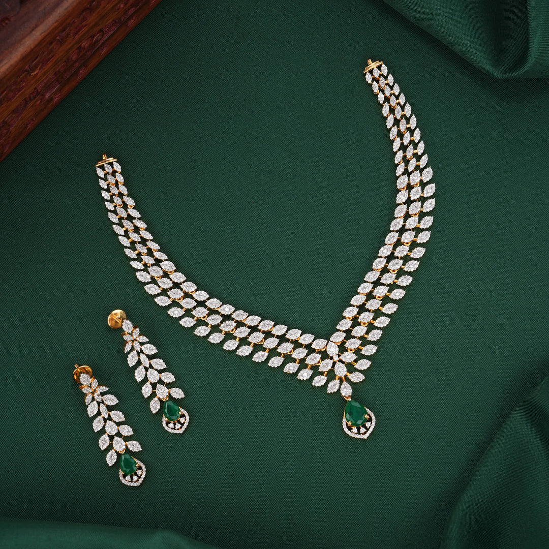 Beautiful Diamond Design Necklace Set