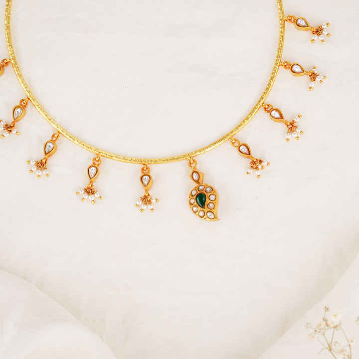 Charming Hasli Reversible Necklace