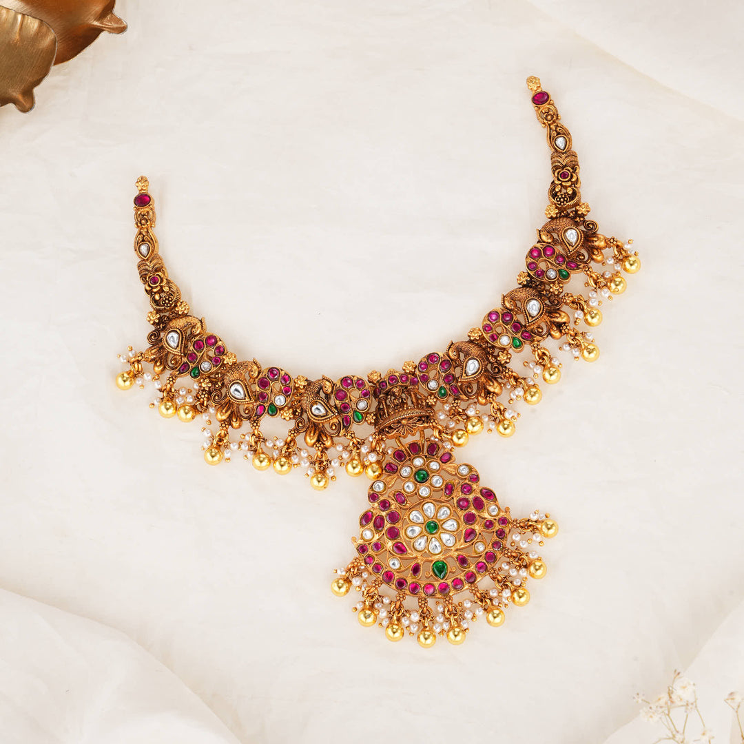 Bindhu Kundan Short Necklace