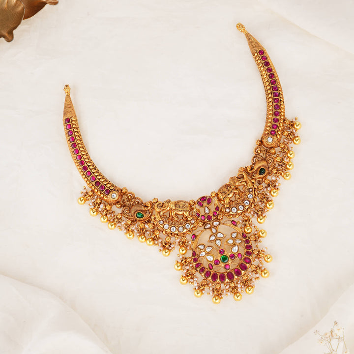 Shivya Kundan Short Necklace