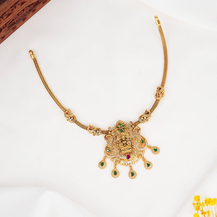 Timeless and Traditional Stone Short Necklace