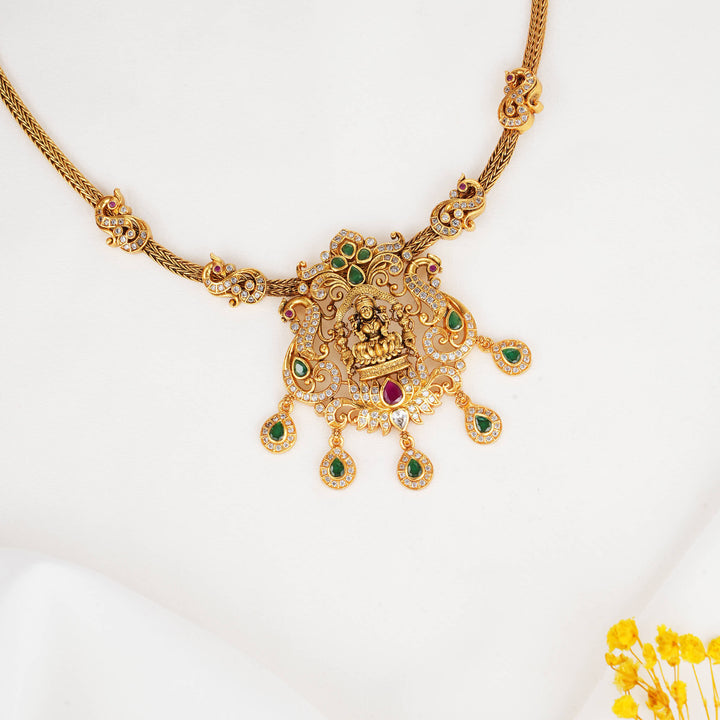 Timeless and Traditional Stone Short Necklace