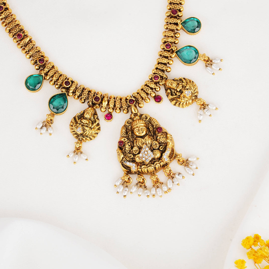 Tharikaa Nagas Short Necklace
