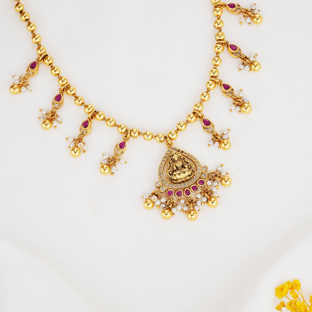 Intricate Nagas Short Necklace