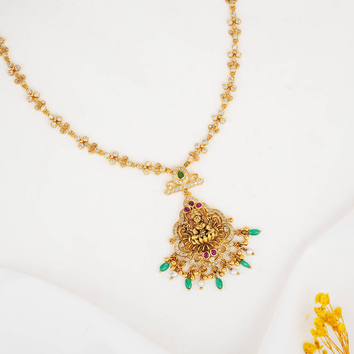 Vivid Stone Short Necklace