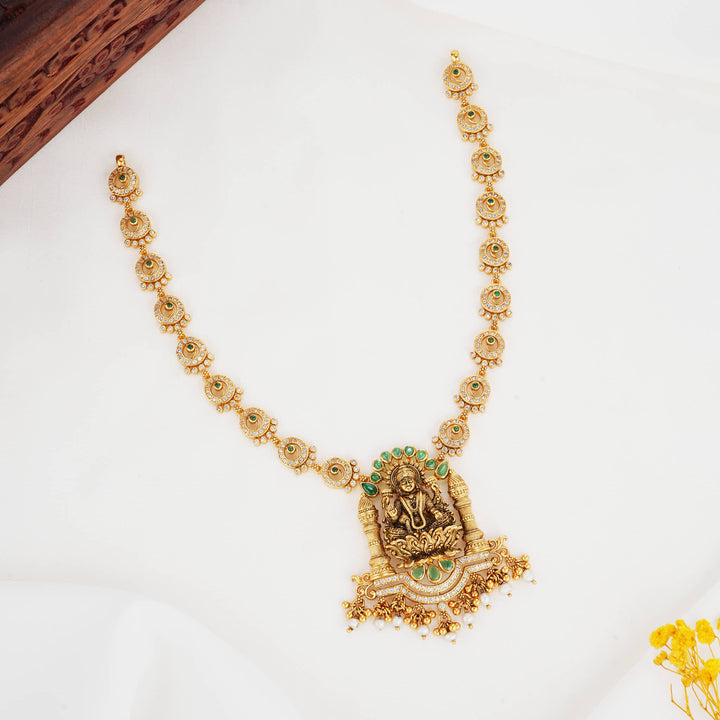 Graceful Legacy Stone Short Necklace