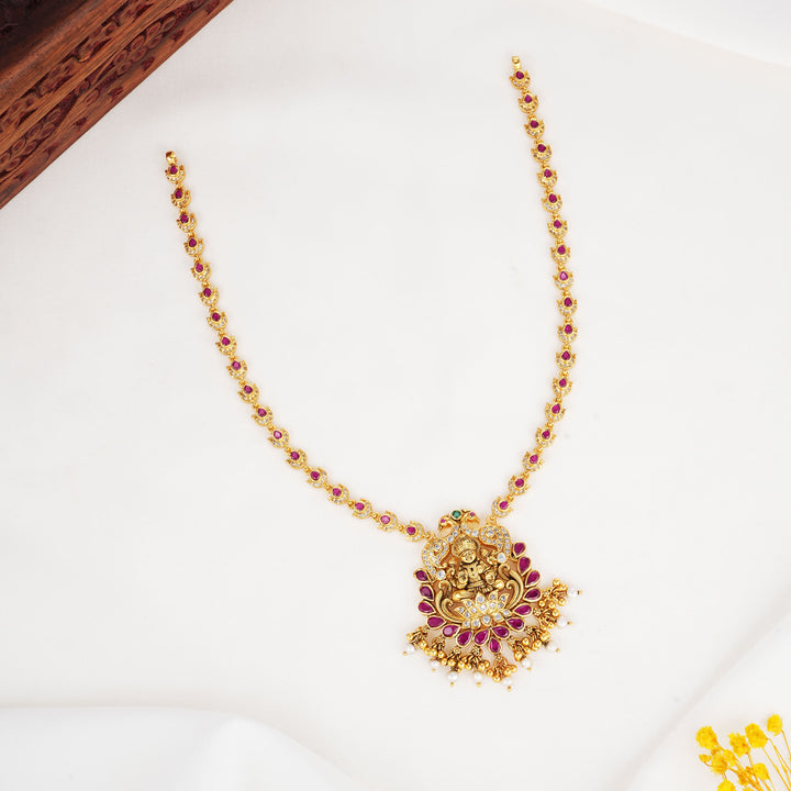 Timeless Radiance Stone Short Necklace