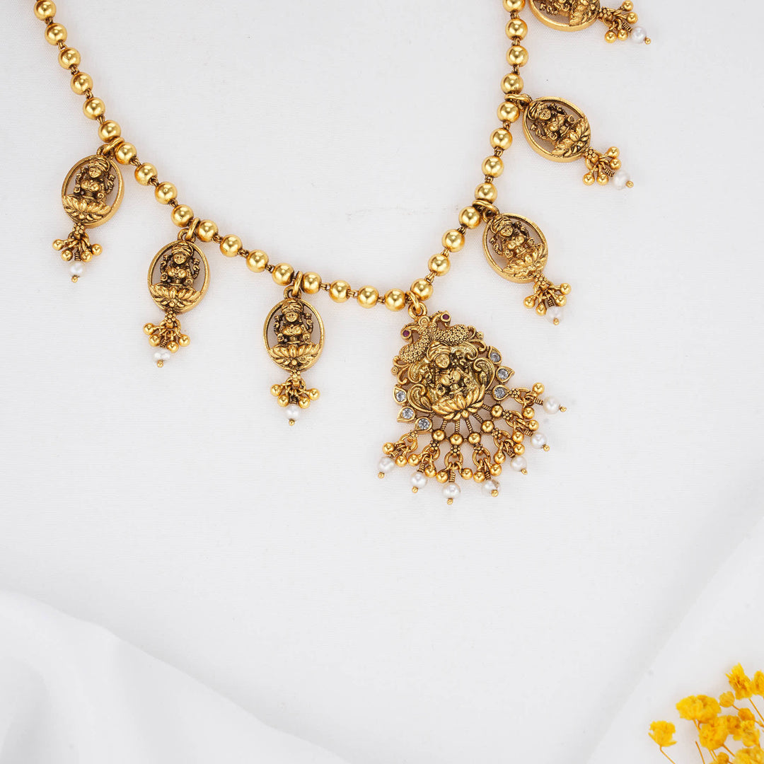 Vamikaa Nagas Short Necklace