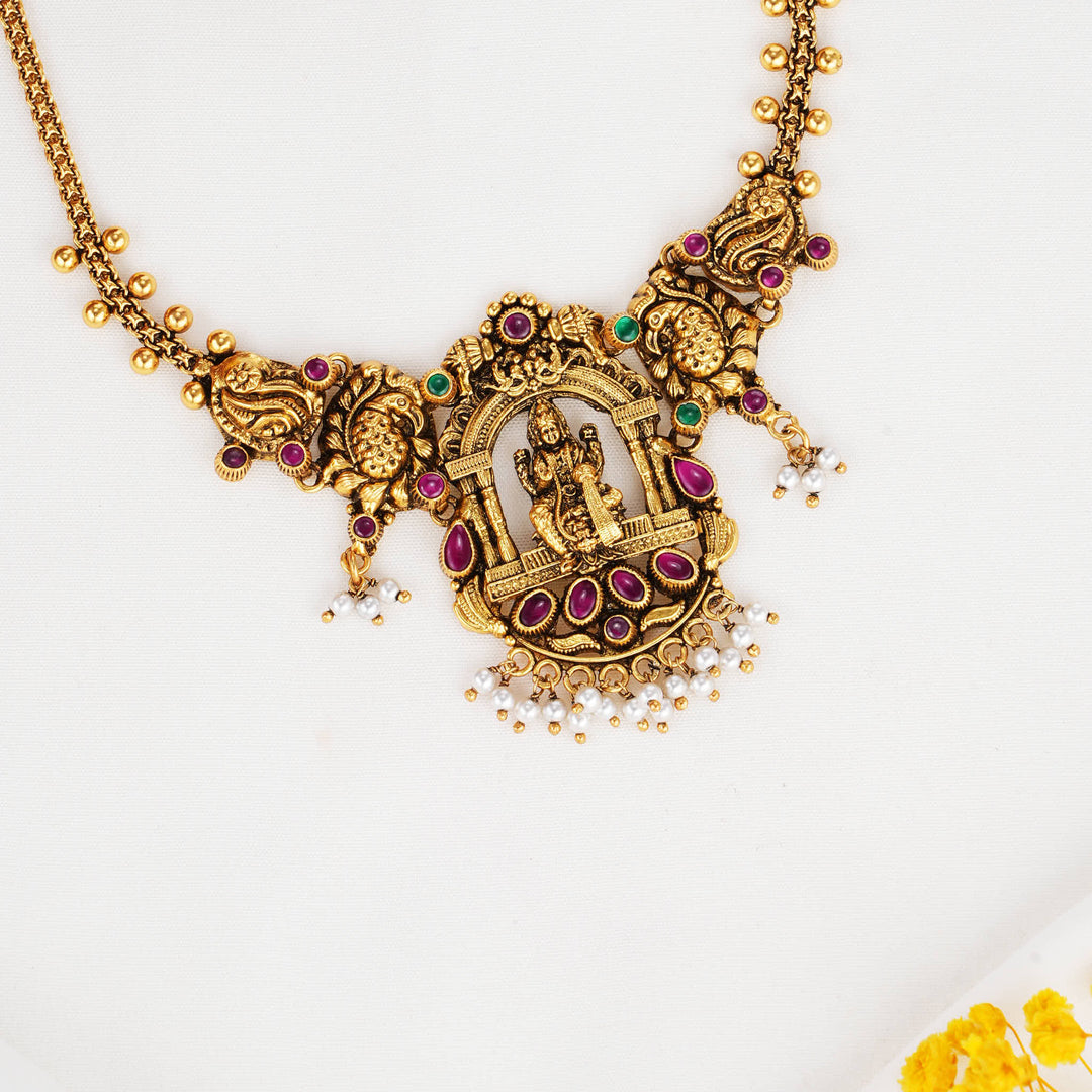 Radiant and Timeless Nagas Short Necklace