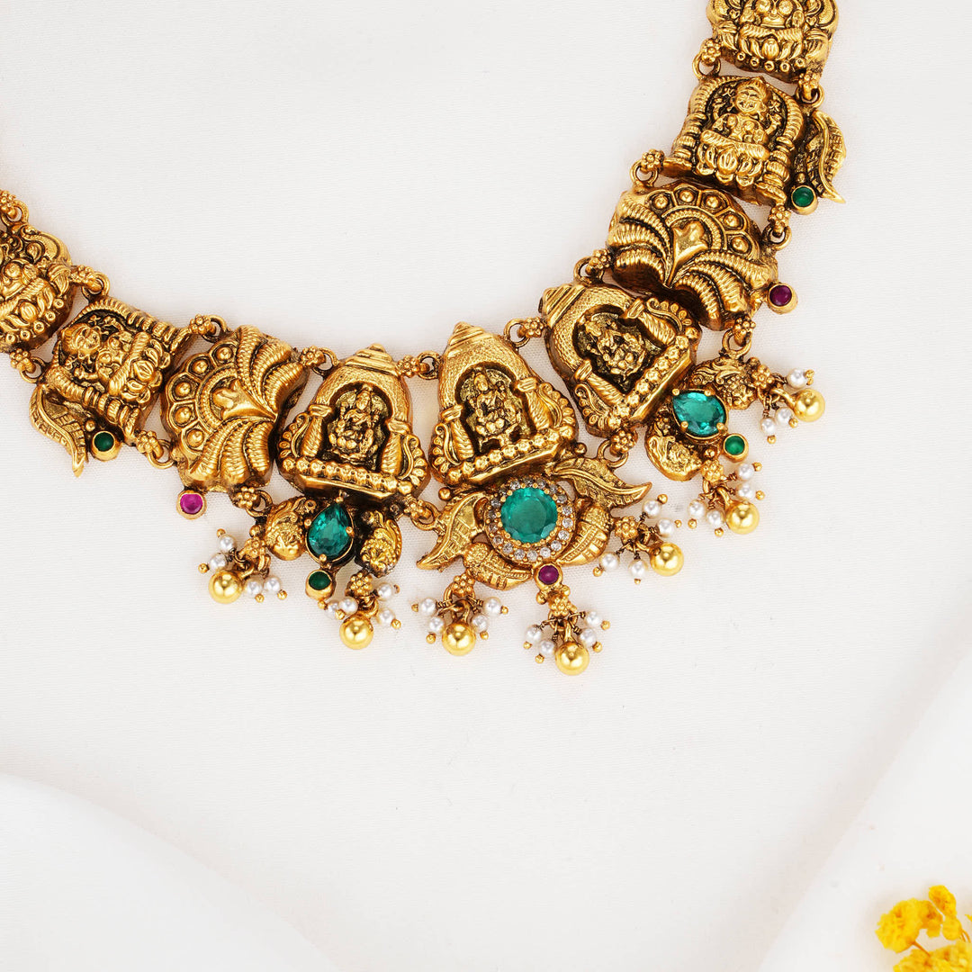 Harmonious Nagas Short Necklace