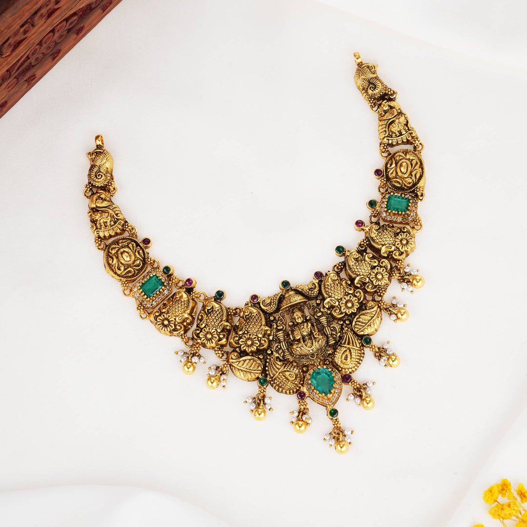 Fresh and Vibrant Nagas Short Necklace