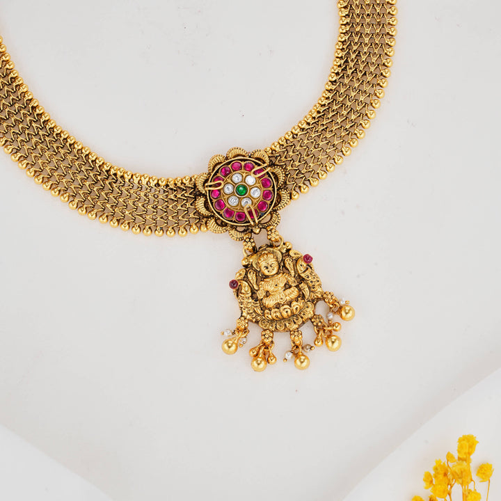 Blooming Nagas Short Necklace