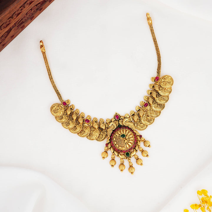 Gishvikaa Nagas Short Necklace