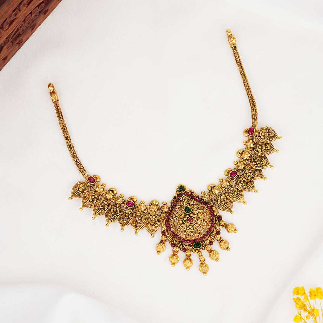 Vibrant Nagas Short Necklace
