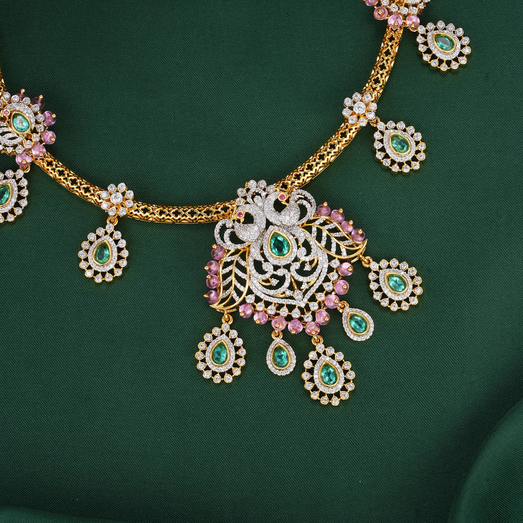 Vinitha Diamond Design Necklace Set