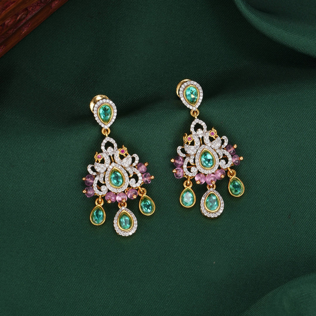 Vinitha Diamond Design Necklace Set