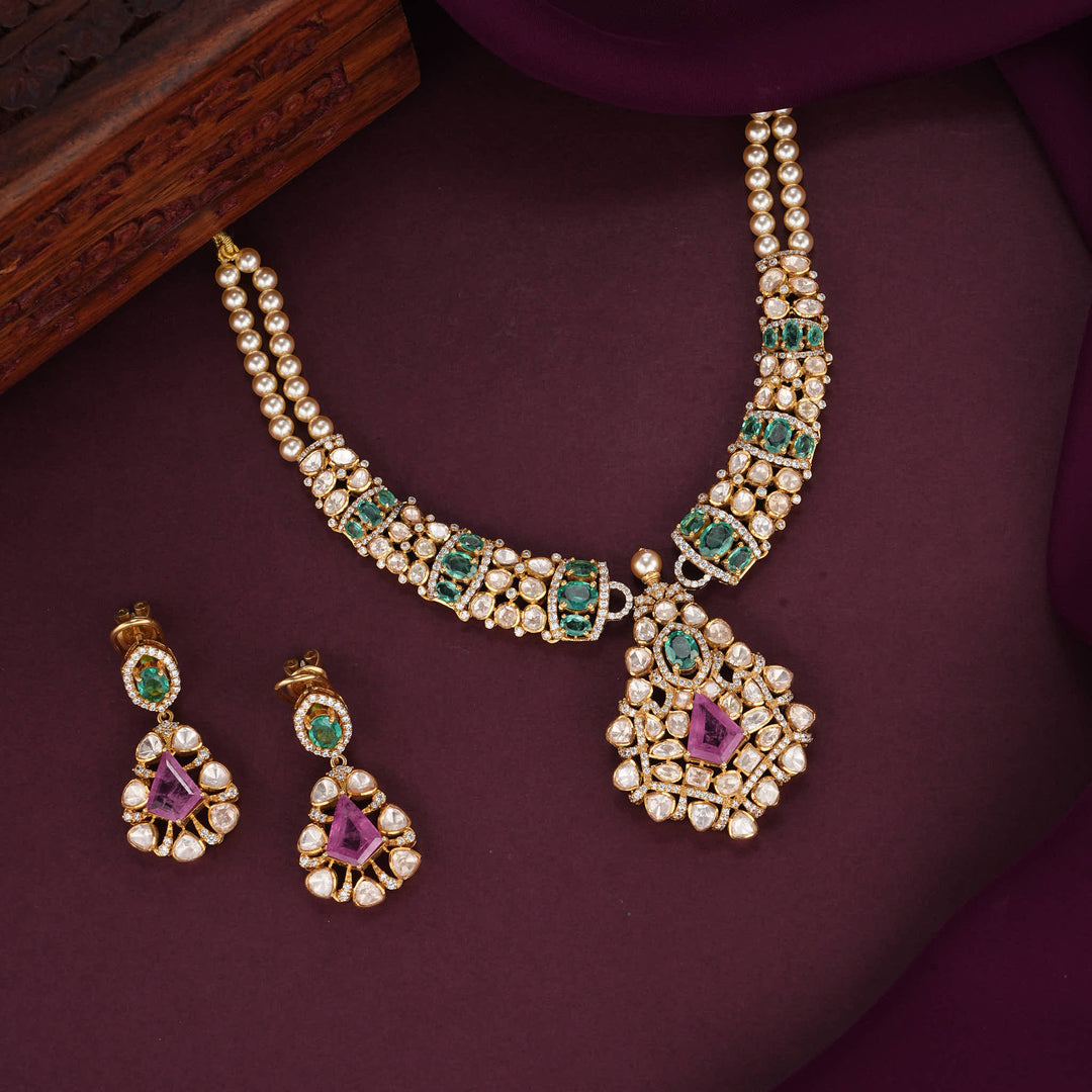 Lavinkaa Moissanite Short Necklace Set