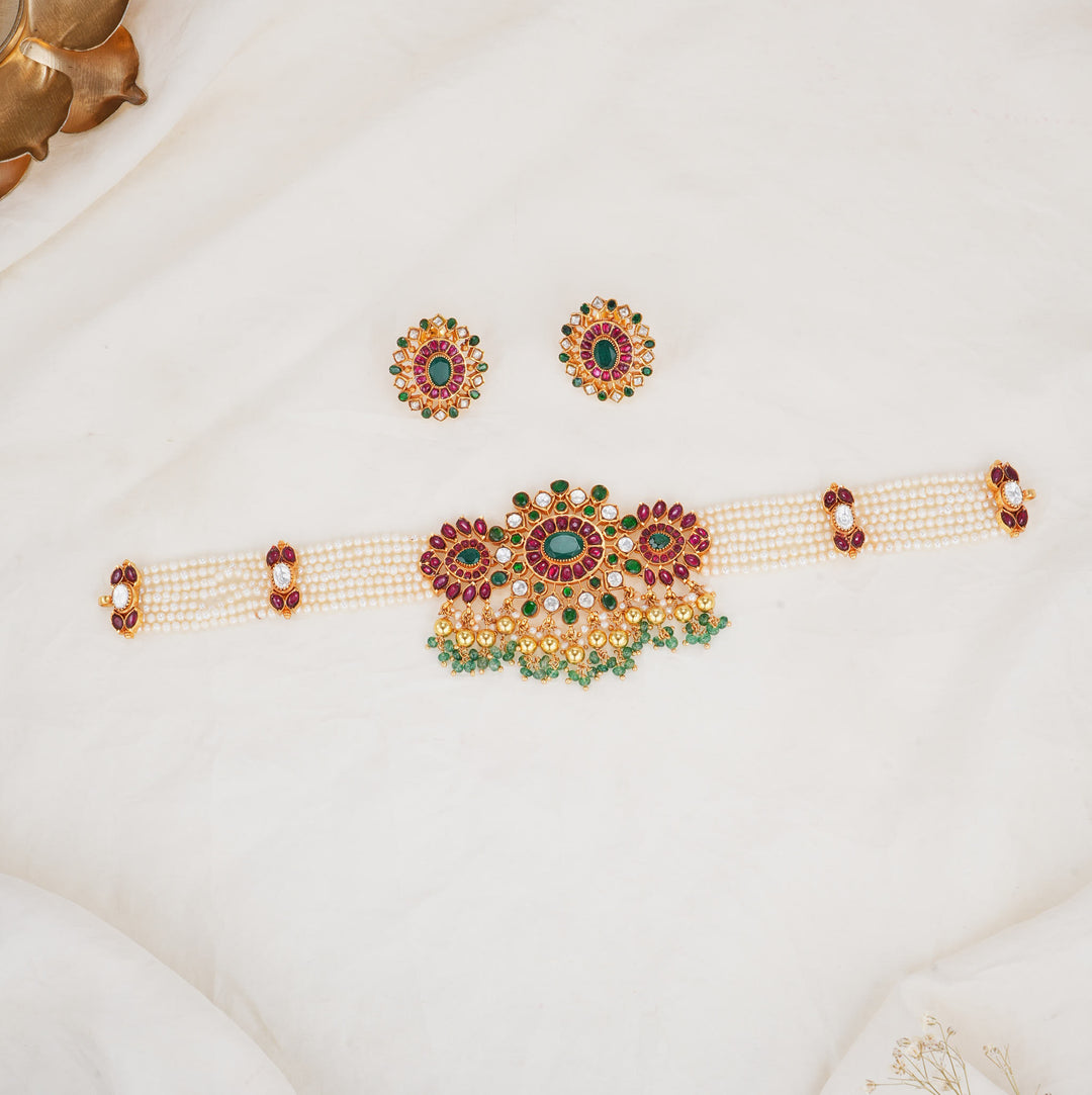 Stunning Kundan Choker Set