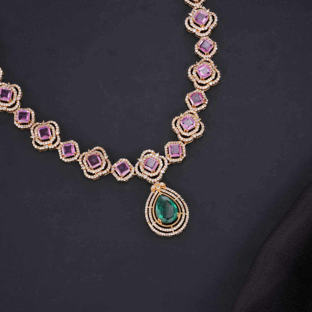 Dazzle Attractive Victorian Short Necklace Set