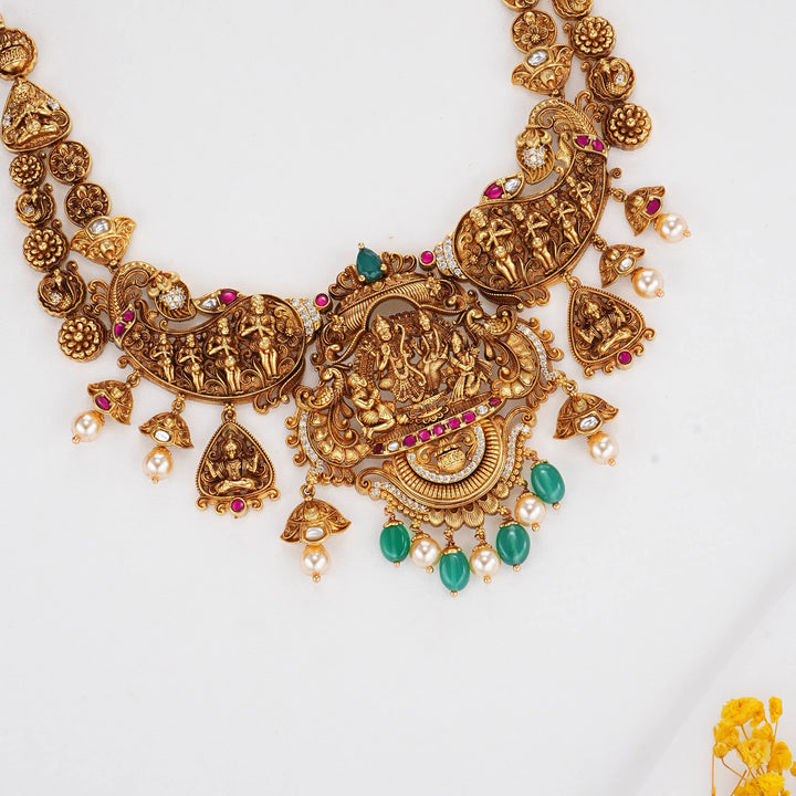 Goddess-Like 3D Spl Short Necklace Set