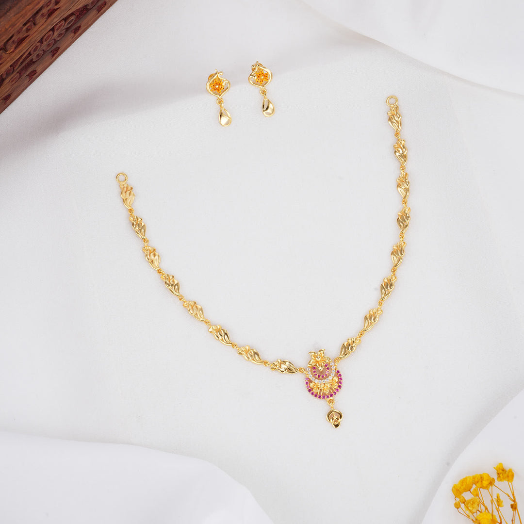 Tanisha 3D Spl Short Necklace Set