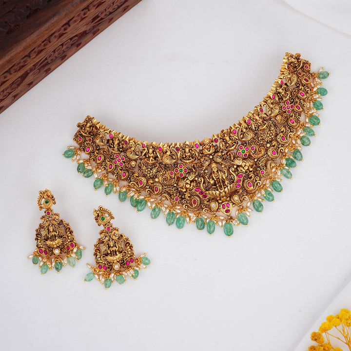 Lush and Luxury 3D Spl Choker Necklace Set