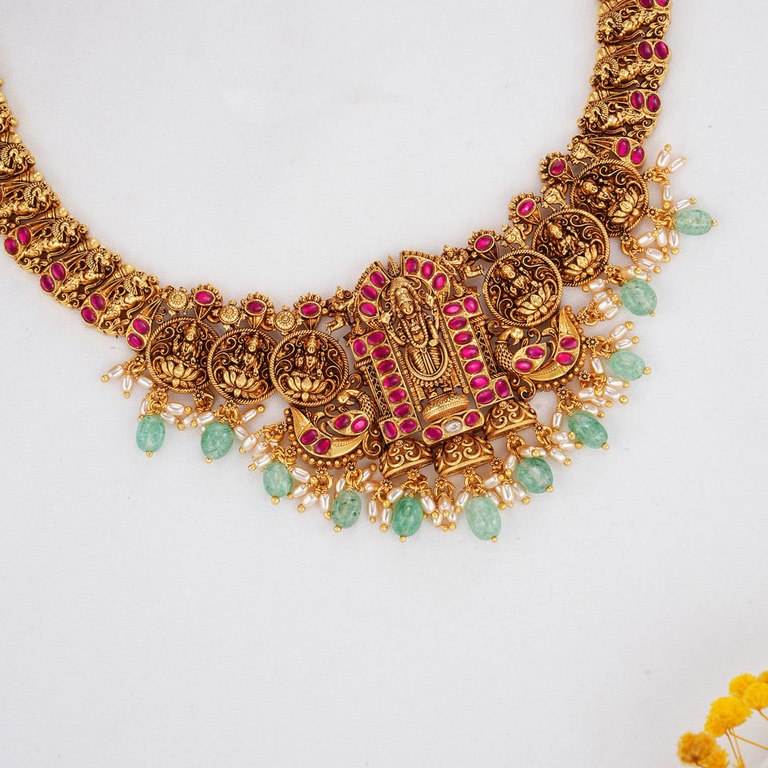 Divine Glow 3D Spl Short Necklace Set