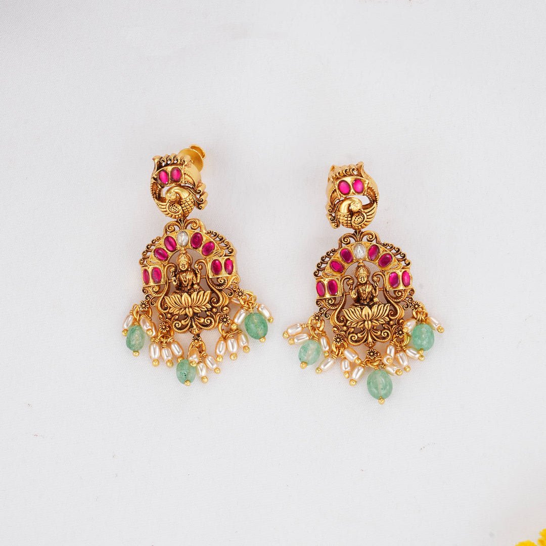 Divine Glow 3D Spl Short Necklace Set