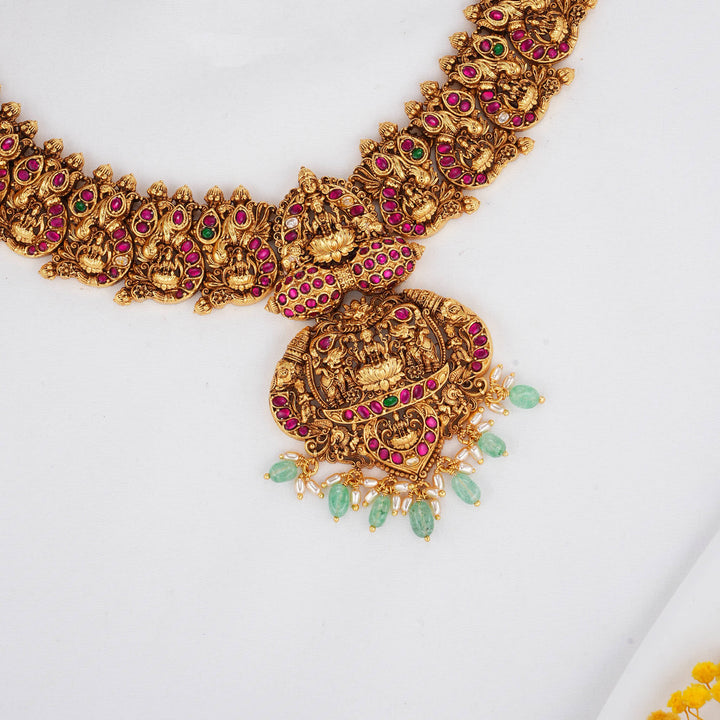 Glowing Elagance 3D Spl Short Necklace Set