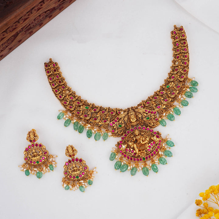 Grand and Traditional 3D Spl Short Necklace Set