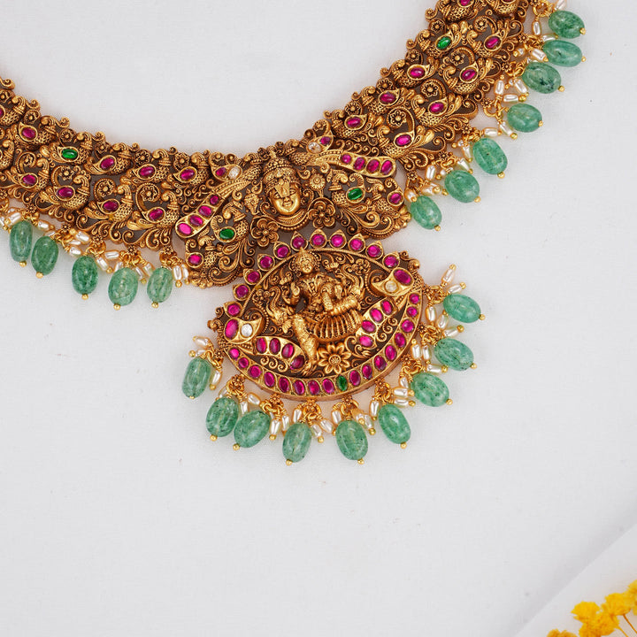 Grand and Traditional 3D Spl Short Necklace Set