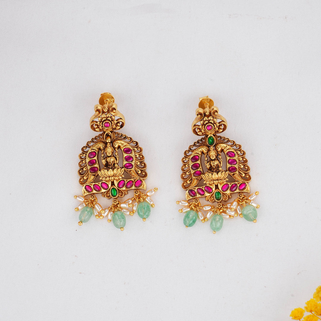 Delicate Divine 3D Spl Short Necklace Set