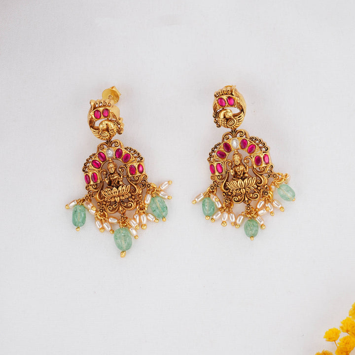 Vibrant Glow 3D Spl Short Necklace Set