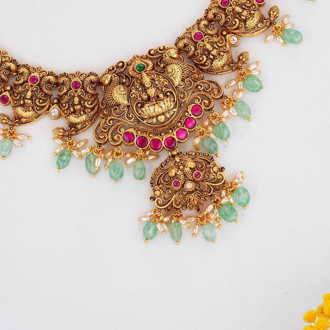 Artisan and Elegant 3D Spl Short Necklace Set