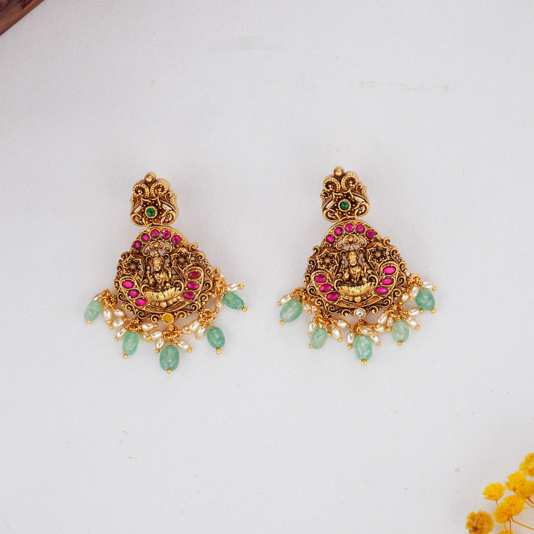 One-Of-A-Kind 3D Spl Choker Necklace Set