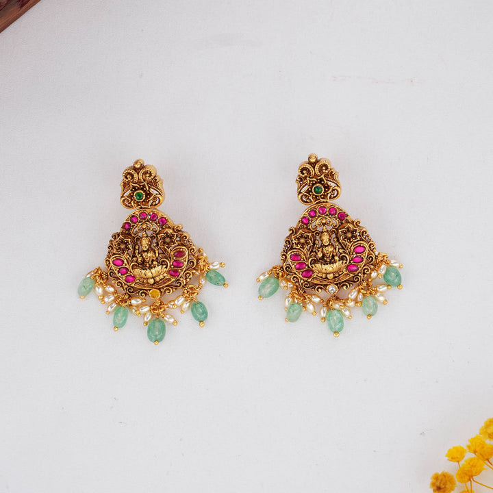 One-Of-A-Kind 3D Spl Choker Necklace Set