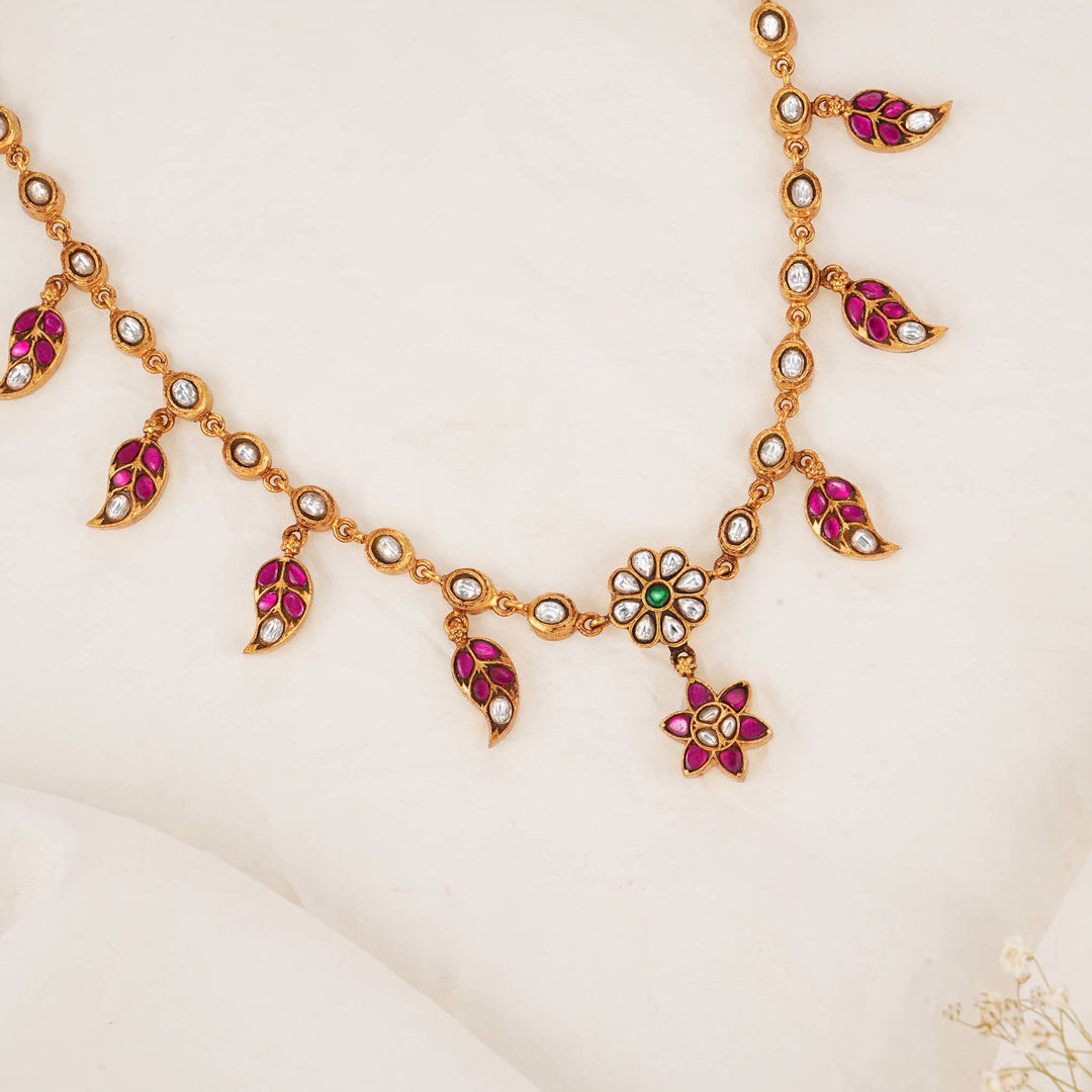 Yashikaa Kundan Short Necklace